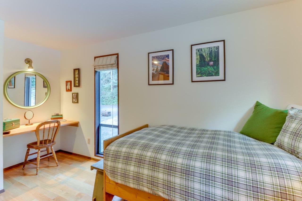 Villa Sleeping Raven Woodland Retreat Port Angeles Exterior foto