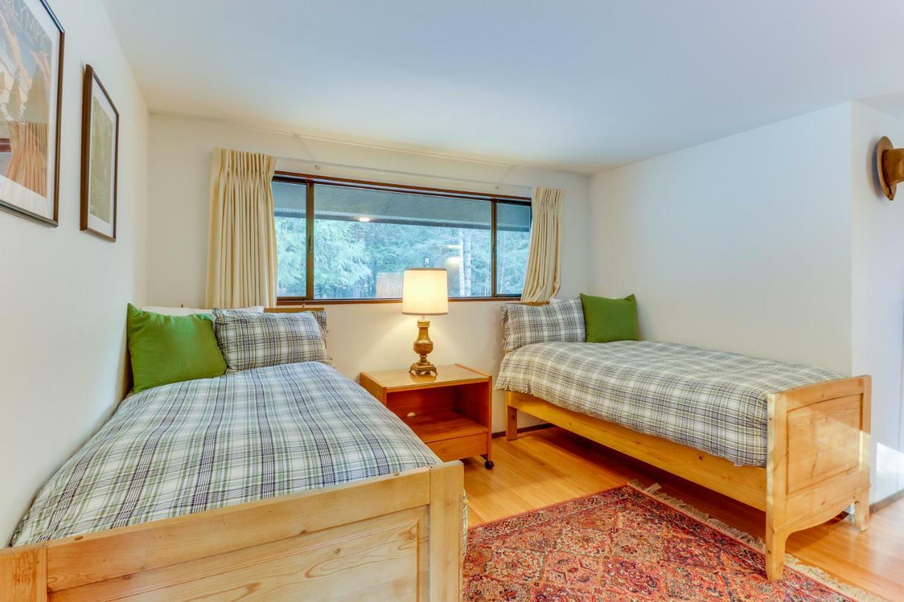 Villa Sleeping Raven Woodland Retreat Port Angeles Exterior foto